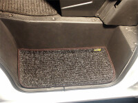 Einstiegsmatte HEOSdoor mat Nadelfilz passend für Mercedes Sprinter ab 2018, Fb. anthrazit, Inhalt 2 Stück
