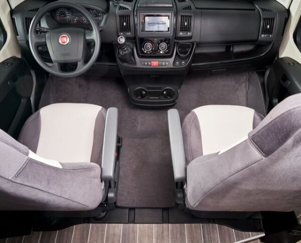 Fußraumisolierung passend für VW Crafter ab 2017 MAN TGE ab 2018, Wannenform nicht für Getränkehalter