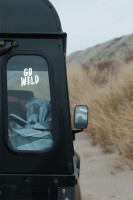 Autoaufkleber Advanture Shop Go Wild weiß