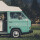 Autoaufkleber Advanture Shop Wild & Free weiß