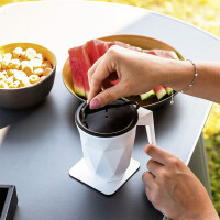 Magnet Coffeecup silwy mit Metall-Nano-Gel-Pad und Deckel Fb. weiß