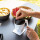 Magnet Coffeecup silwy mit Metall-Nano-Gel-Pad und Deckel Fb. weiß